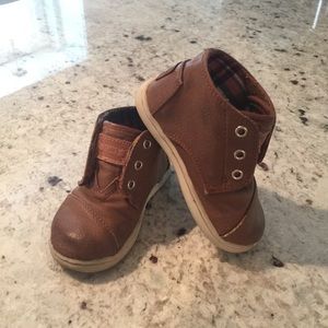 TOMS toddler boots - T6